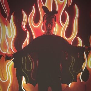 Meet your Posher, Justin